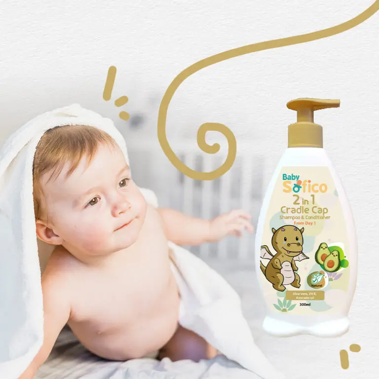 2-in-1-Cradle-Cap-Shampoo-lifestyle-768x768.webp